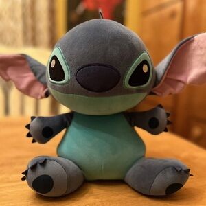 Disney Classics Lilo & Stitch Weighted Stitch Extra Soft Plush 14” inches Tall